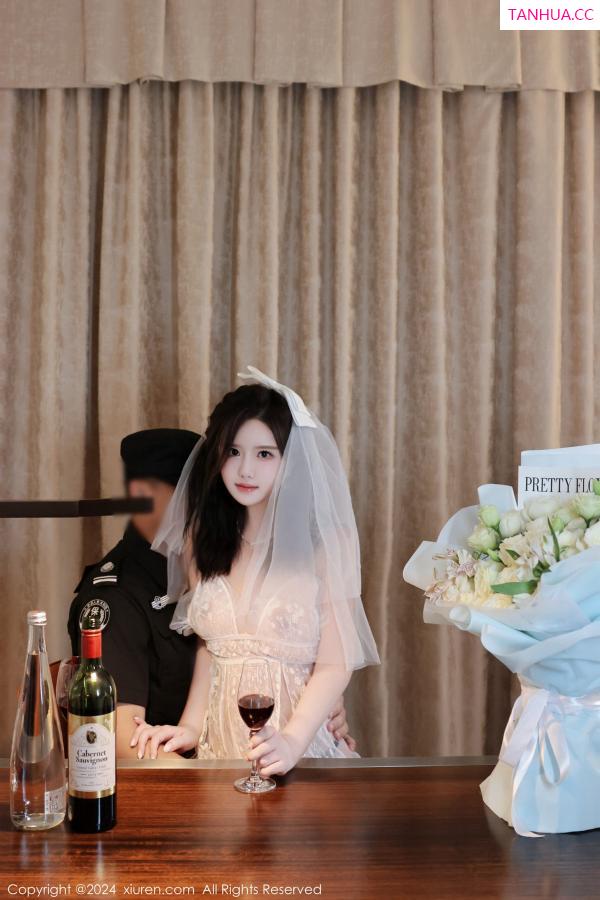   [XiuRen]高清写真图 2024.08.09 No.8991 小薯条nienie 剧情拍摄第24张图片